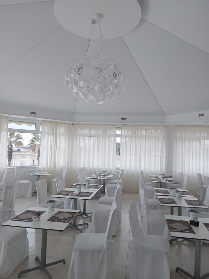 Hotel Lafayette Giovinazzo Zewnętrze zdjęcie