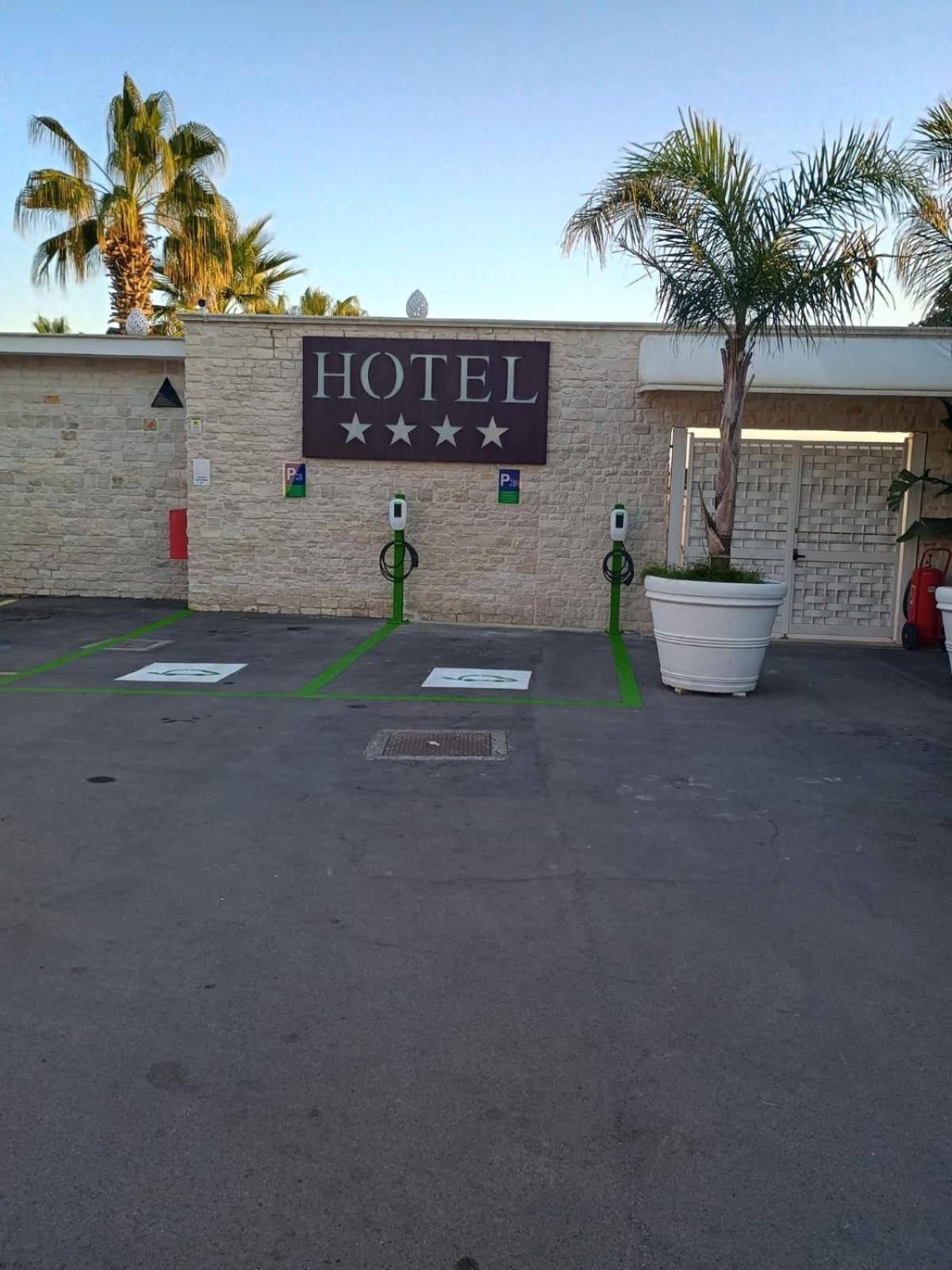 Hotel Lafayette Giovinazzo Zewnętrze zdjęcie