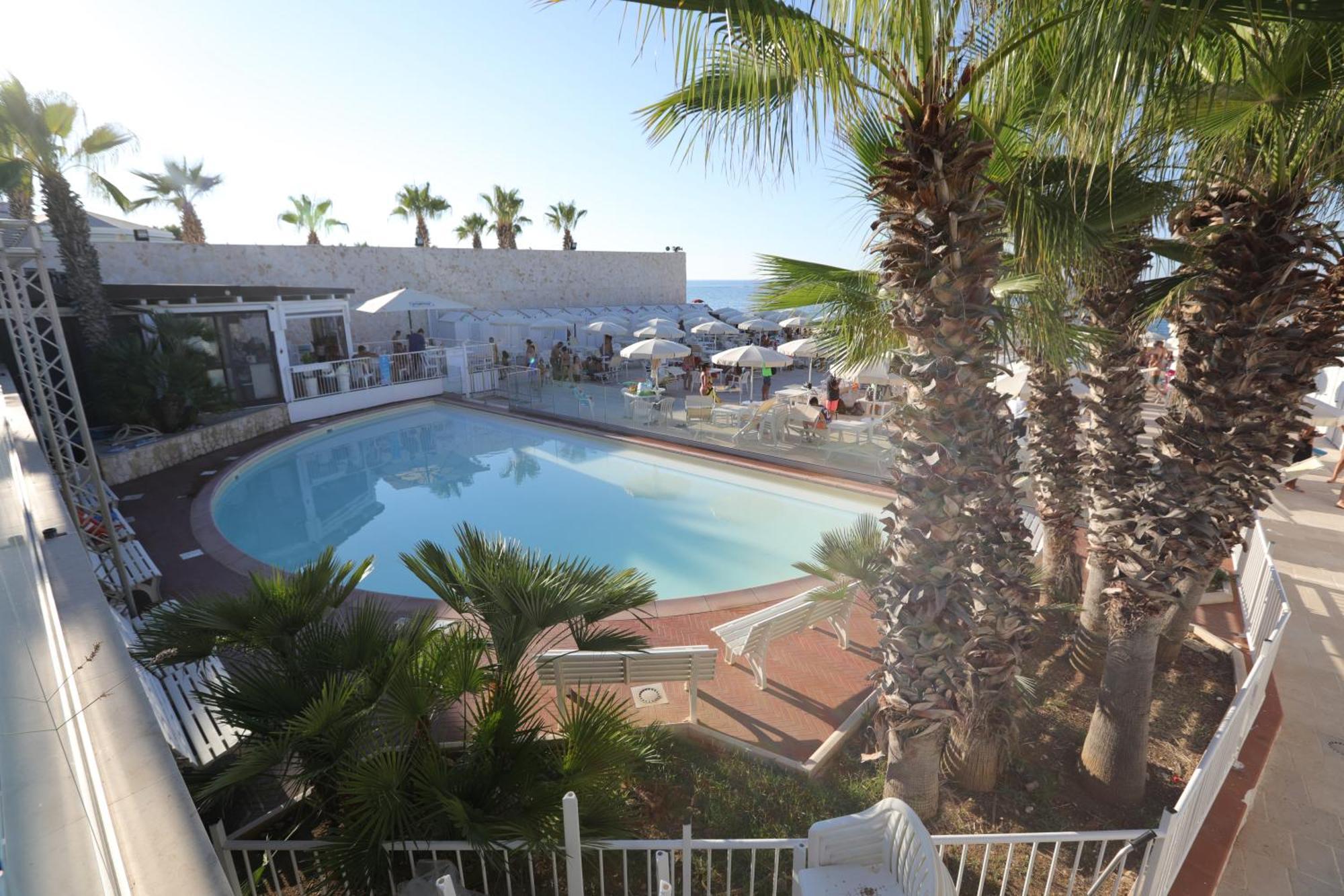 Hotel Lafayette Giovinazzo Zewnętrze zdjęcie